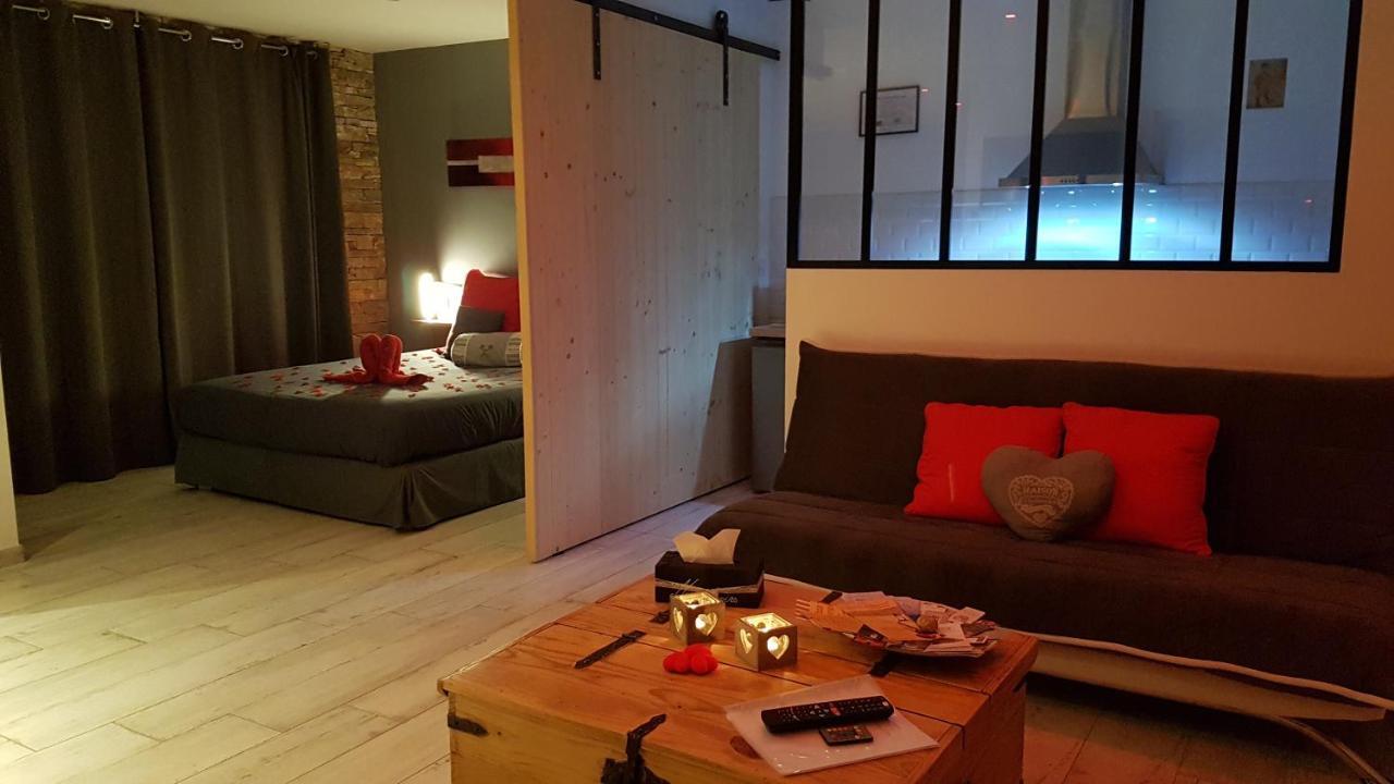 Aux Reves Des Mees Villa Les Mées Exterior foto